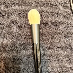 Westman Atelier Powder II Brush with Black Handle and Cream Bristles
